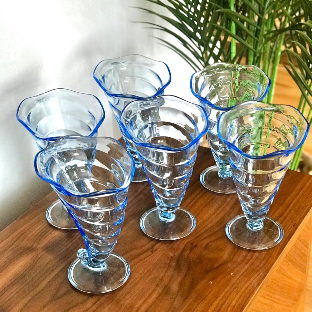 💙6 blue Cornucopia swirl Bormioli Rocco Parfait / Sundae serving cup/dish